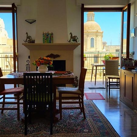 레체 Attico Barocco B&B 외부 사진
