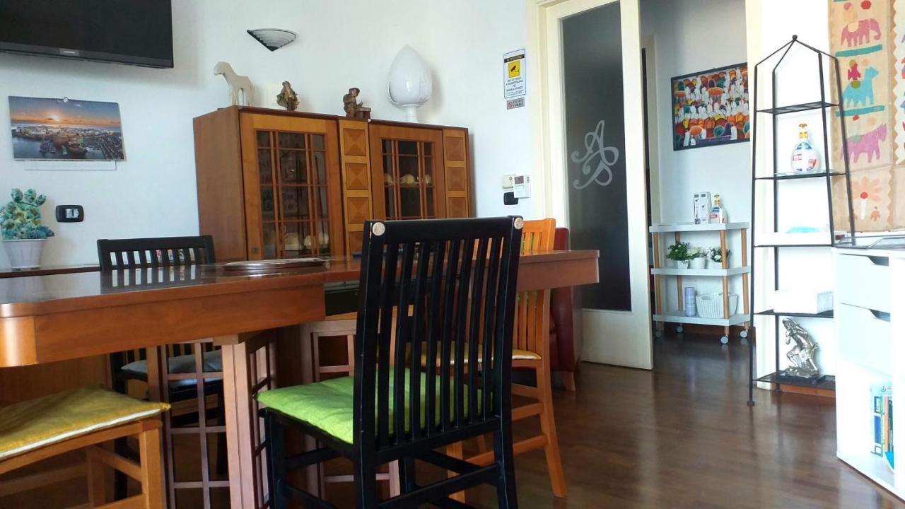 레체 Attico Barocco B&B 외부 사진