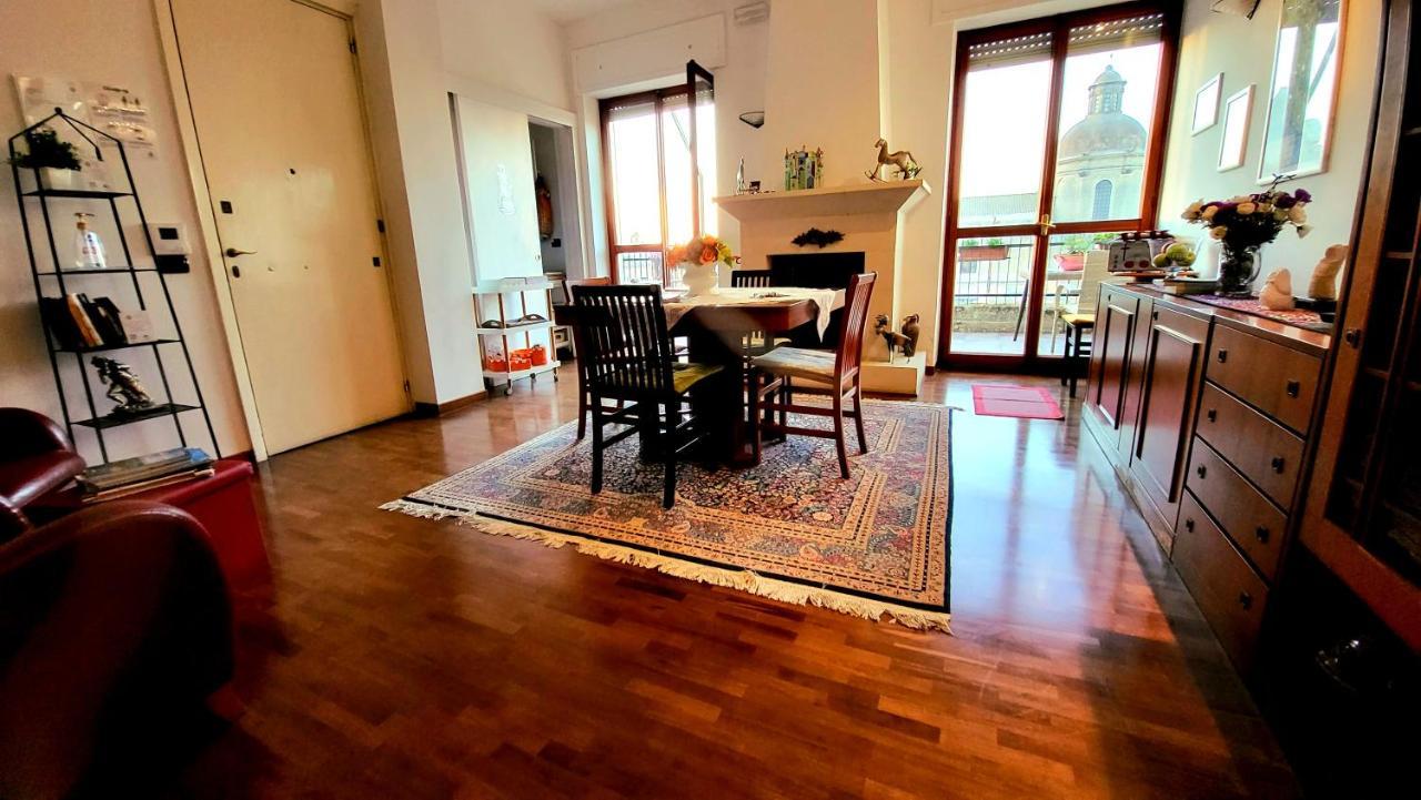 레체 Attico Barocco B&B 외부 사진