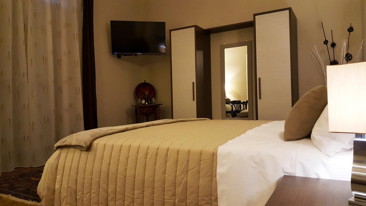 레체 Attico Barocco B&B 외부 사진